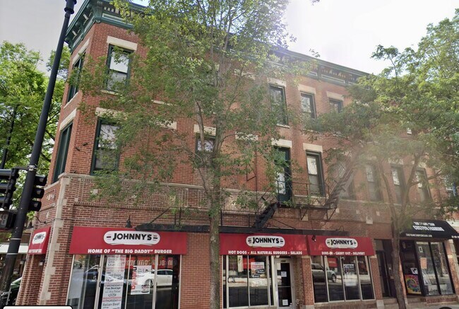 Foto del edificio - 2306 N Lincoln Ave