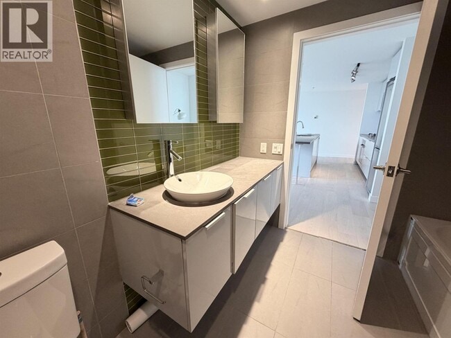 Building Photo - 108 W Cordova St