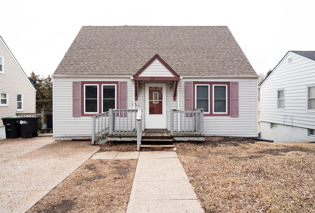 Primary Photo - 5155 Pierce St