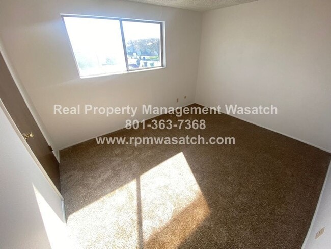 Building Photo - 1694 W 8300 S