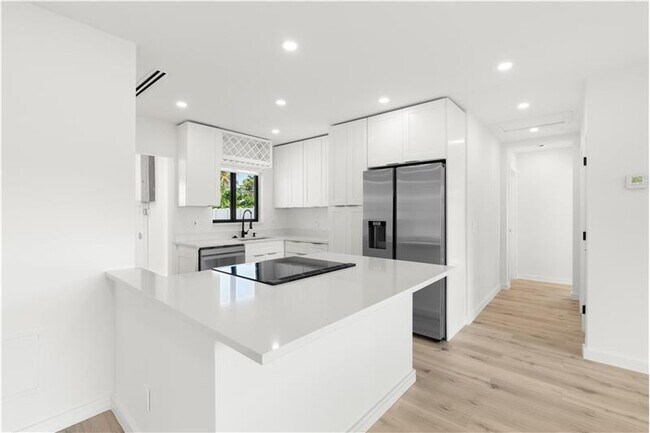 Foto del edificio - 455 SW 14th Ct