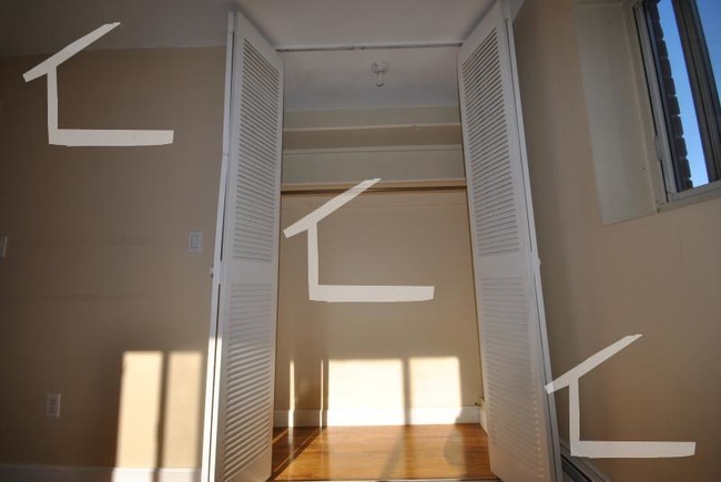 Foto del edificio - 276 Corey Rd