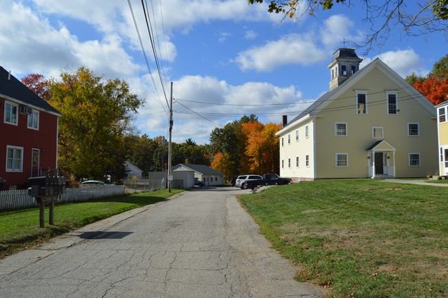 Building Photo - 130 Main St