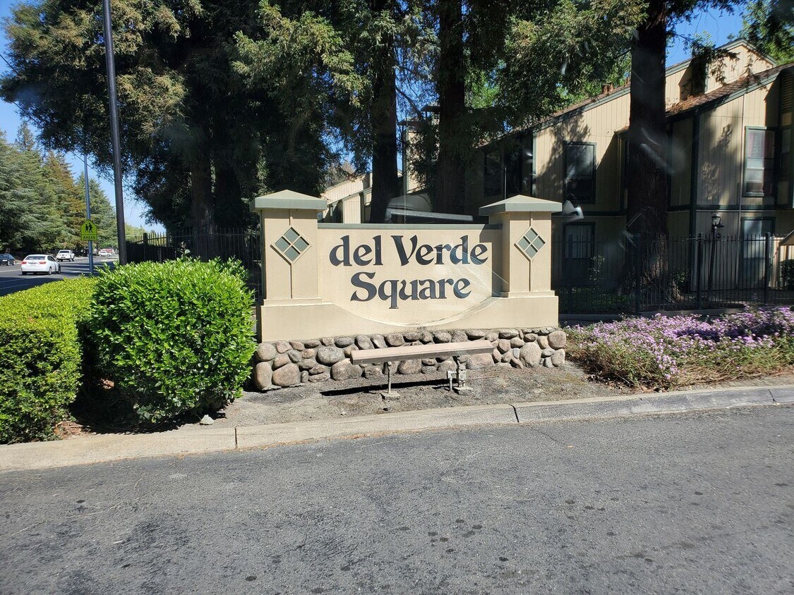 Primary Photo - 2 br, 1 bath House - 650 Del Verde Circle, #7
