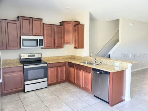 Building Photo - 2108 Golden Falcon Dr