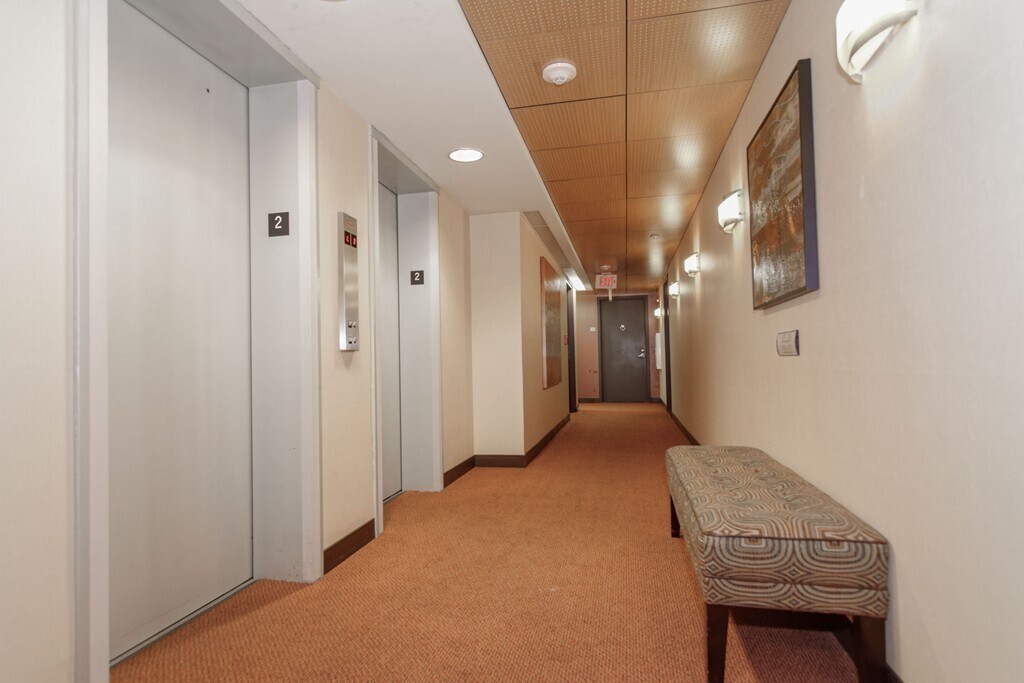 Foto del edificio - 61 Longwood Ave