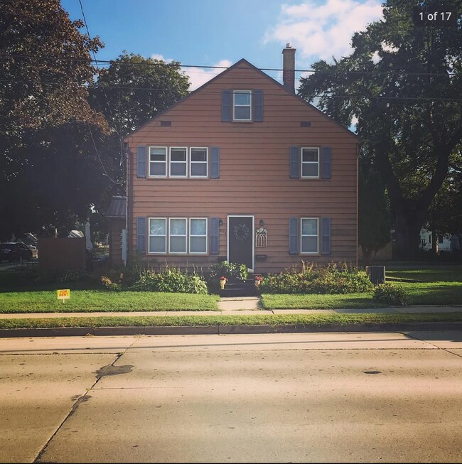 Foto del edificio - 1225 8th Ave NW