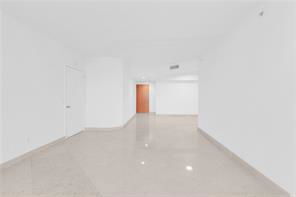 Foto del edificio - 21784 Yacht Club Way