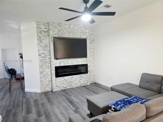 Foto del edificio - 13130 SW 232nd Ter