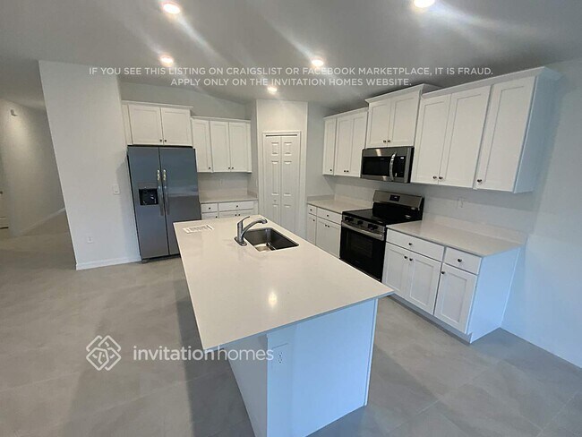 Foto del edificio - 23180 Olean Blvd