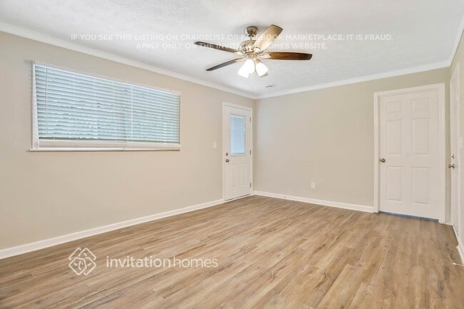 Building Photo - 277 Lancelot Way