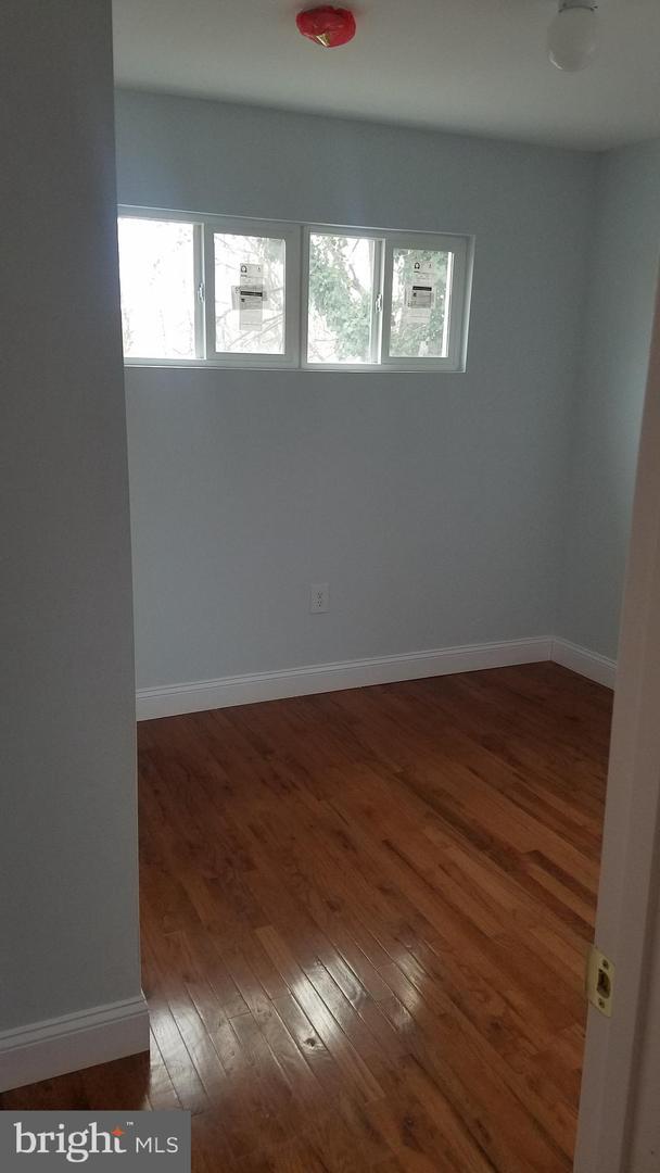 Foto del edificio - 4117 Ellis St