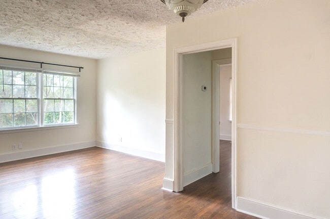 Building Photo - 1501-1503 S Gadsden St