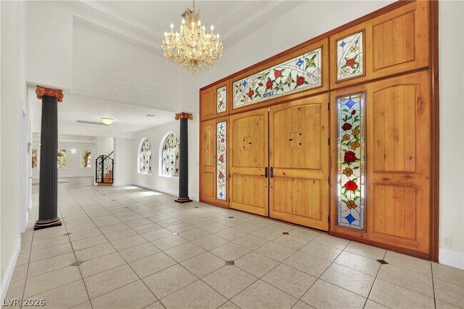 Foto del edificio - 1250 Shadow Ln