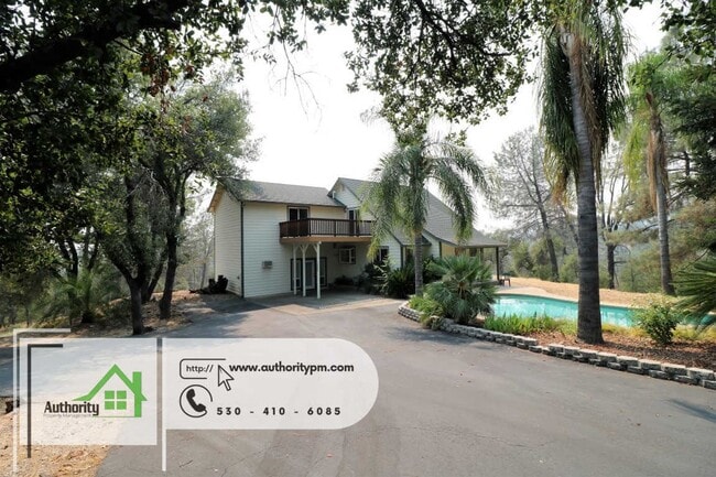 Building Photo - 16436 Sky ln, Pool & Pool service, Gated/P...