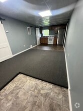 Building Photo - 611 Mineral Rd