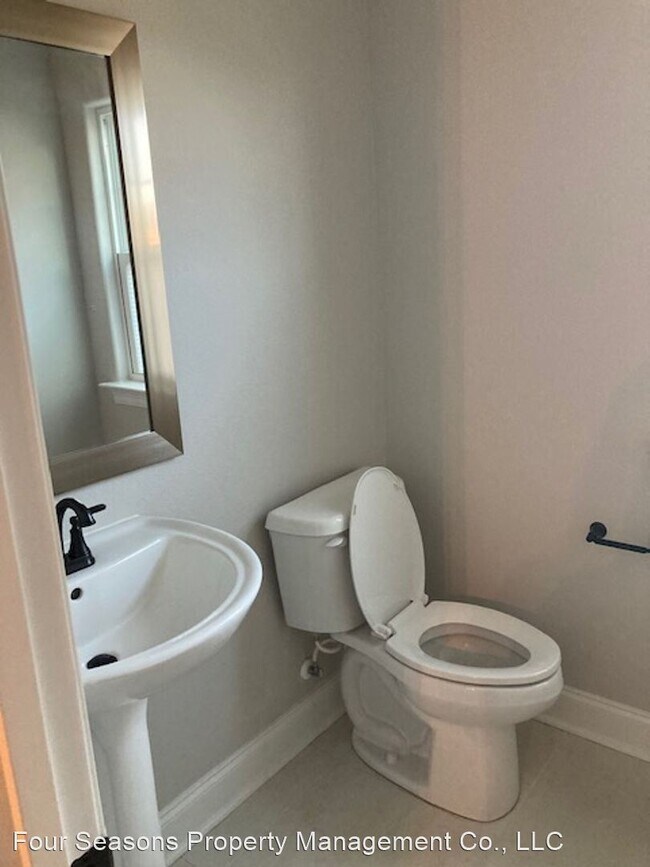 Foto del edificio - 3 br, 2.5 bath House - 10624 Wren Grove