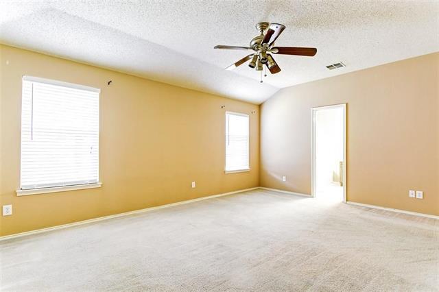 Foto del edificio - 9904 Nixon Dr