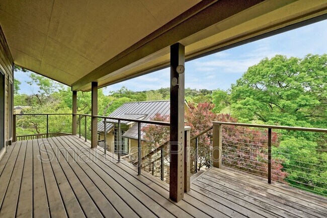 Building Photo - 307 Laurel Valley Road