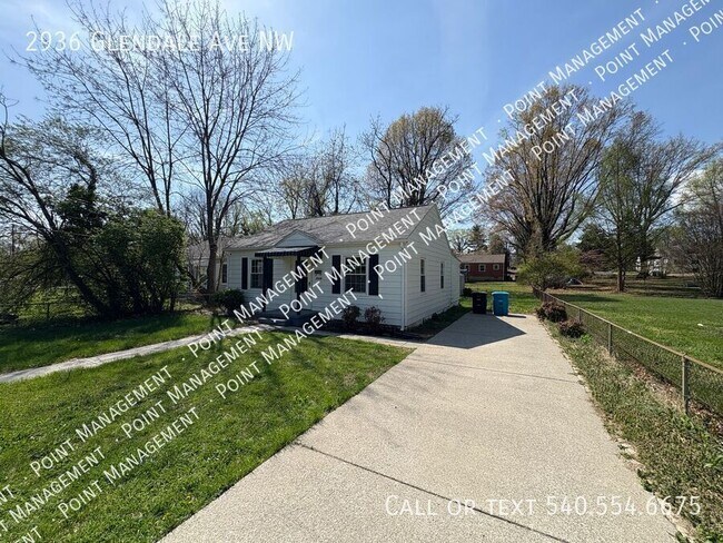 Foto del edificio - 2936 Glendale Ave NW