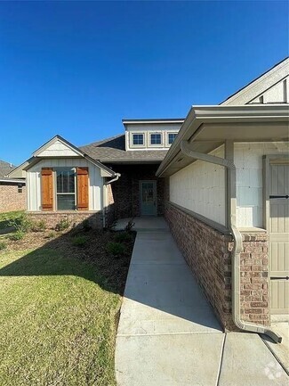 Building Photo - 9317 NW 118th St