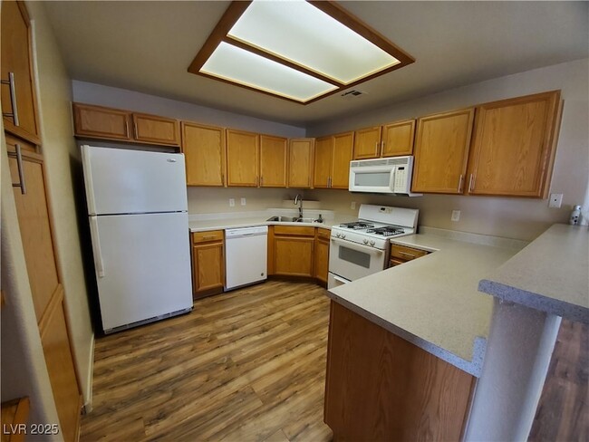 Building Photo - 9580 W Reno Ave