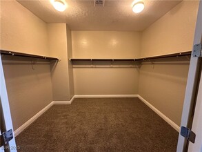Building Photo - 7878 Langara Ave