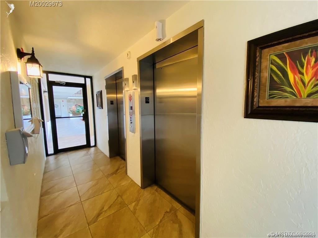 Foto principal - 10044 S Ocean Dr