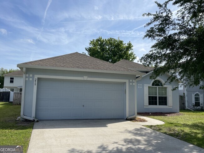 Foto del edificio - 258 Pine Bluff Dr