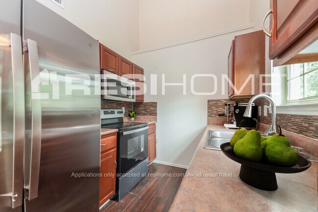 Building Photo - 4010 Rustic Trail