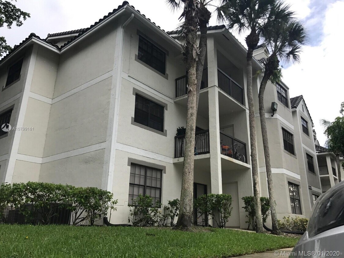 11229 W Atlantic Blvd Unit 101, Coral Springs, FL 33071 Condo for