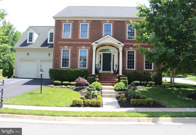 Building Photo - 20990 Hooded Crow Dr