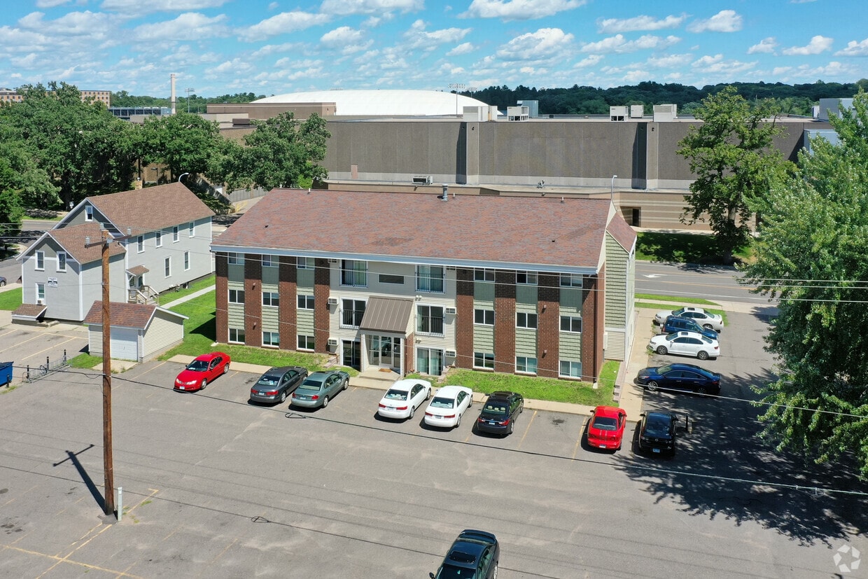 Aerial Photo - 1217 4th Ave S