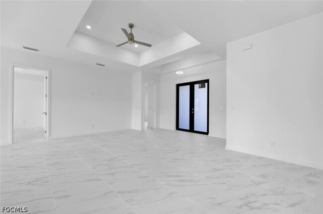 Foto del edificio - 846 Cadis St E