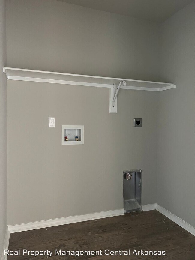 Foto del edificio - 4 br, 2 bath House - 118 Angel Circle