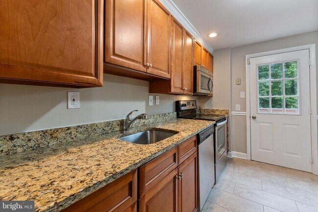 Foto del edificio - 8454 Rippled Creek Ct