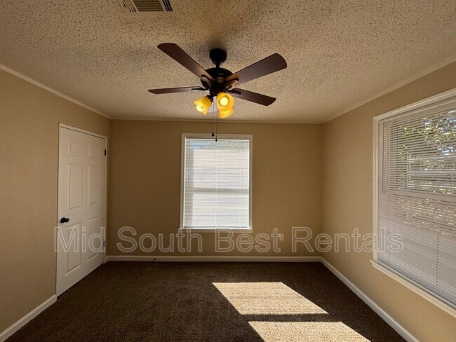 Foto del edificio - 4501 W 25th St