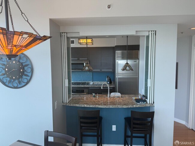 Foto del edificio - 425 1st St