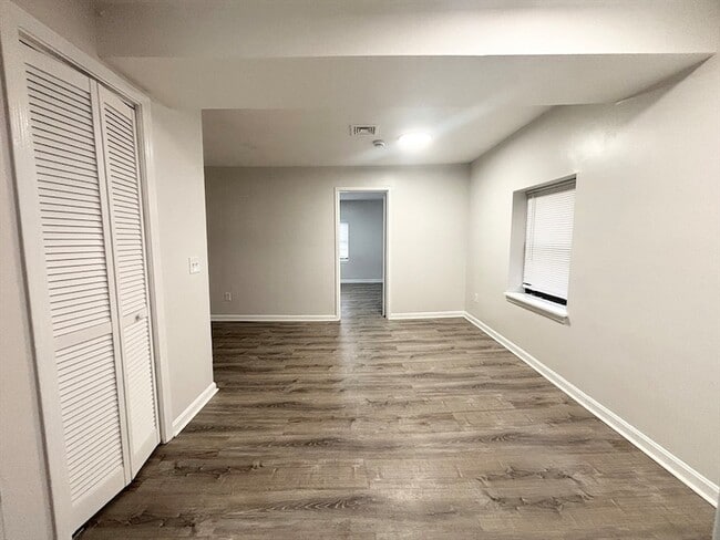 Photo - 94 Eastern Ave Apartment