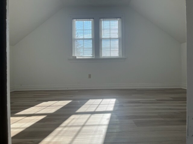 Foto del edificio - 1216 W 31st St