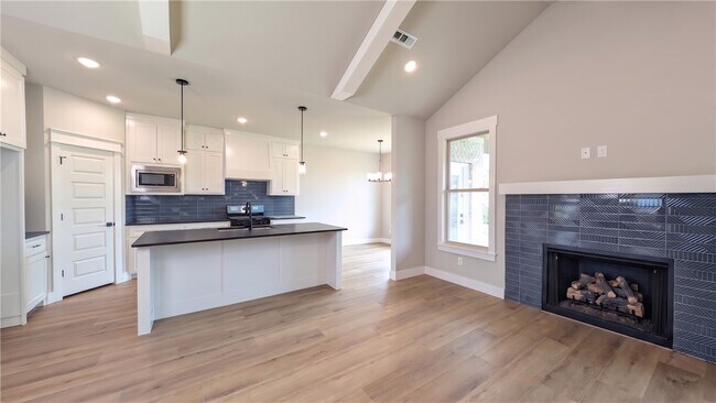 Foto del edificio - 308 White Oak St