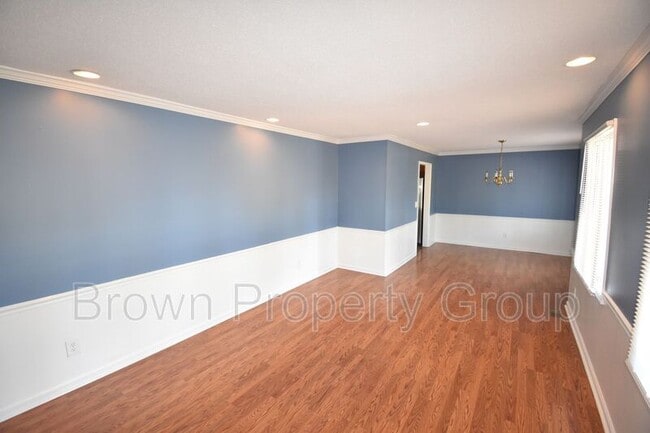 Foto del edificio - 5733 Archer Rd