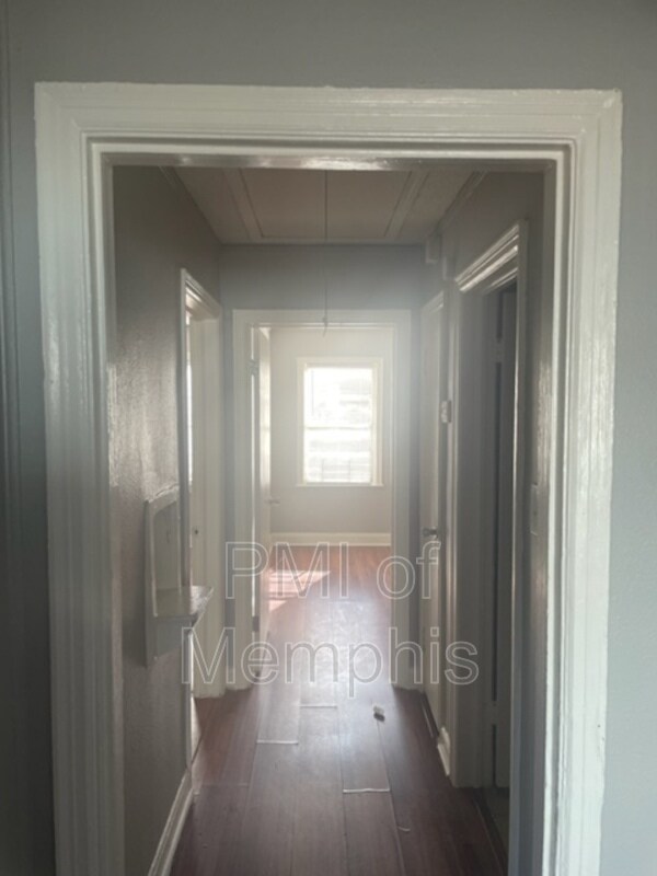 Building Photo - 455 Rosewood Ave