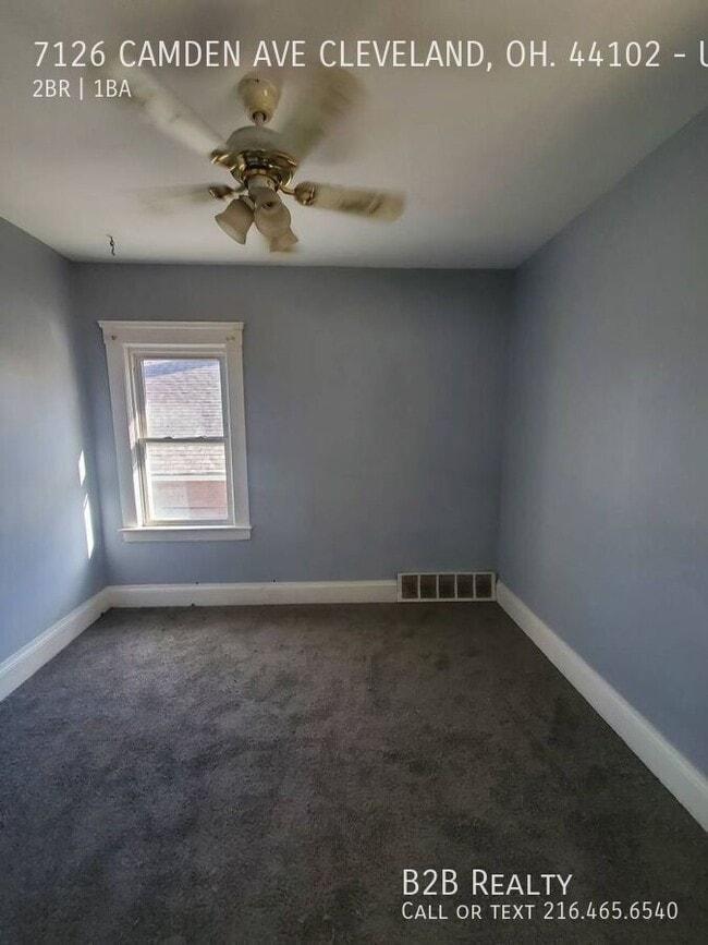 Foto del edificio - 7126 Camden Ave