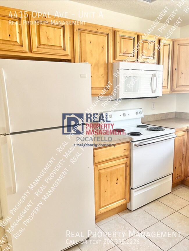 Foto del edificio - 3 bed 2 bath ground floor apartment