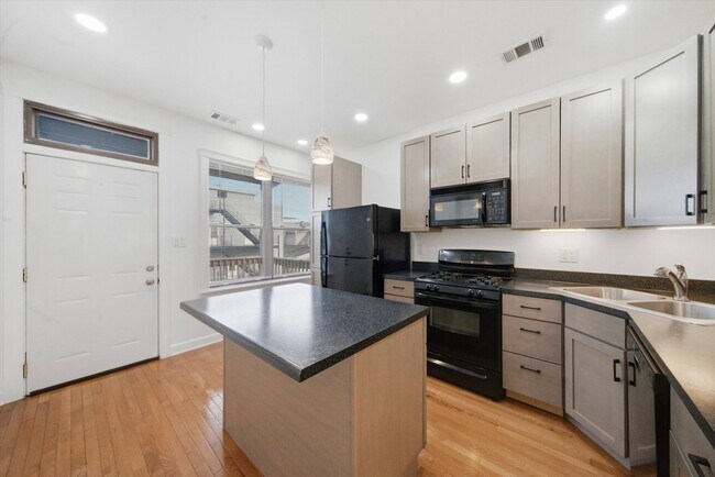 Foto del edificio - 2908 W Palmer St