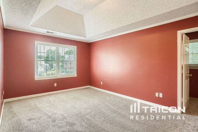 Building Photo - 1010 Maidstone Ct