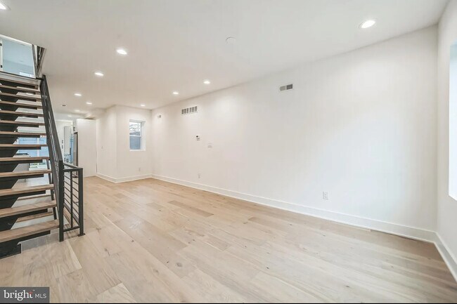 Foto del edificio - 1309 S 32nd St