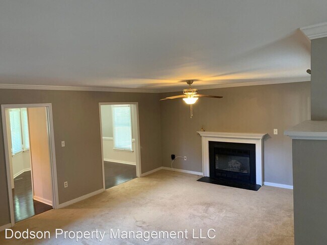 Building Photo - 3 br, 2.5 bath House - 2316 Horsley Dr