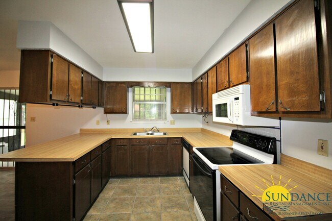 Foto del edificio - Nice 3 Bedroom Home in Fort Walton Beach
